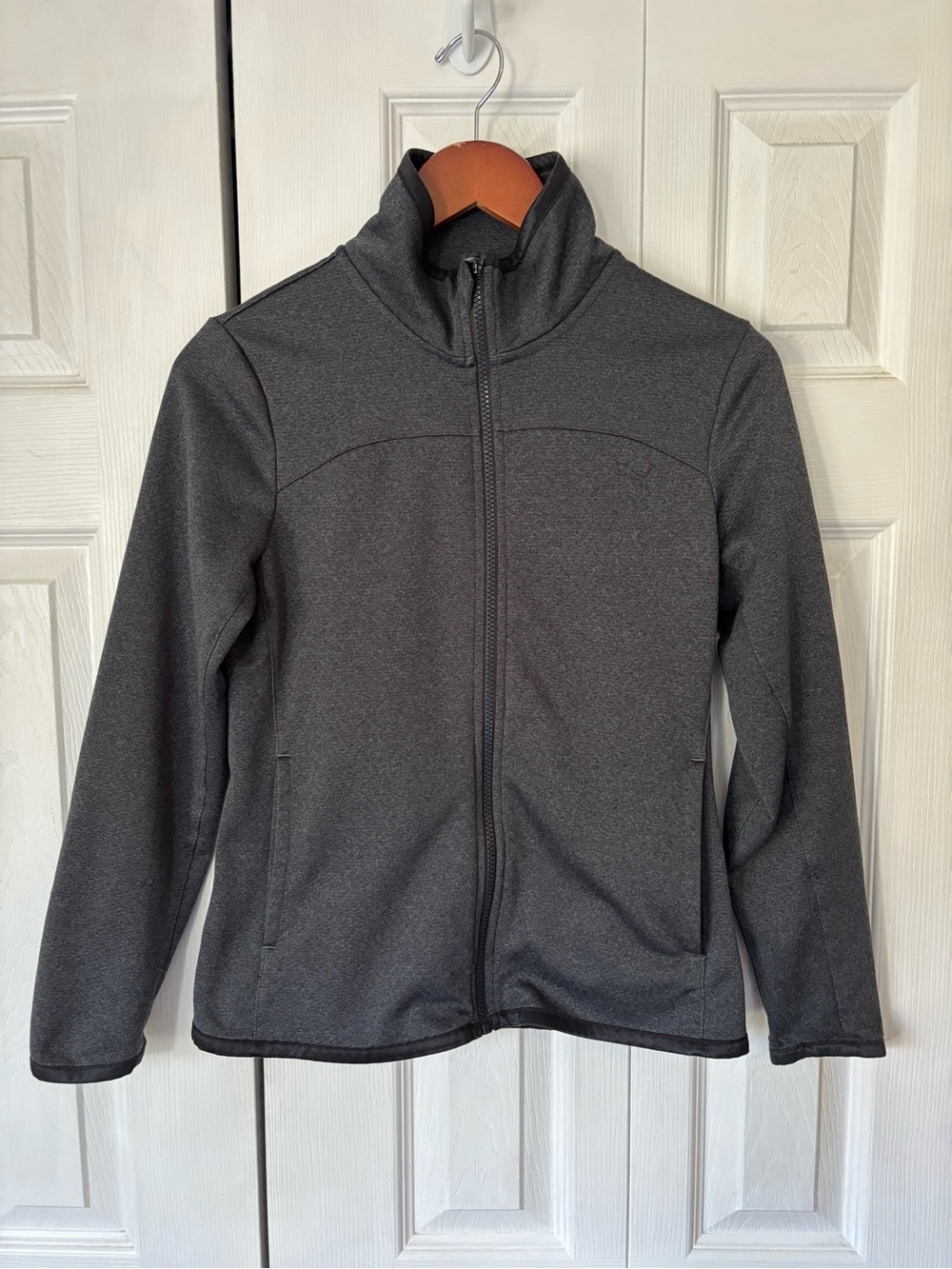 Puma Sport Lifestyle Grey Zip Up Jacket Size Small